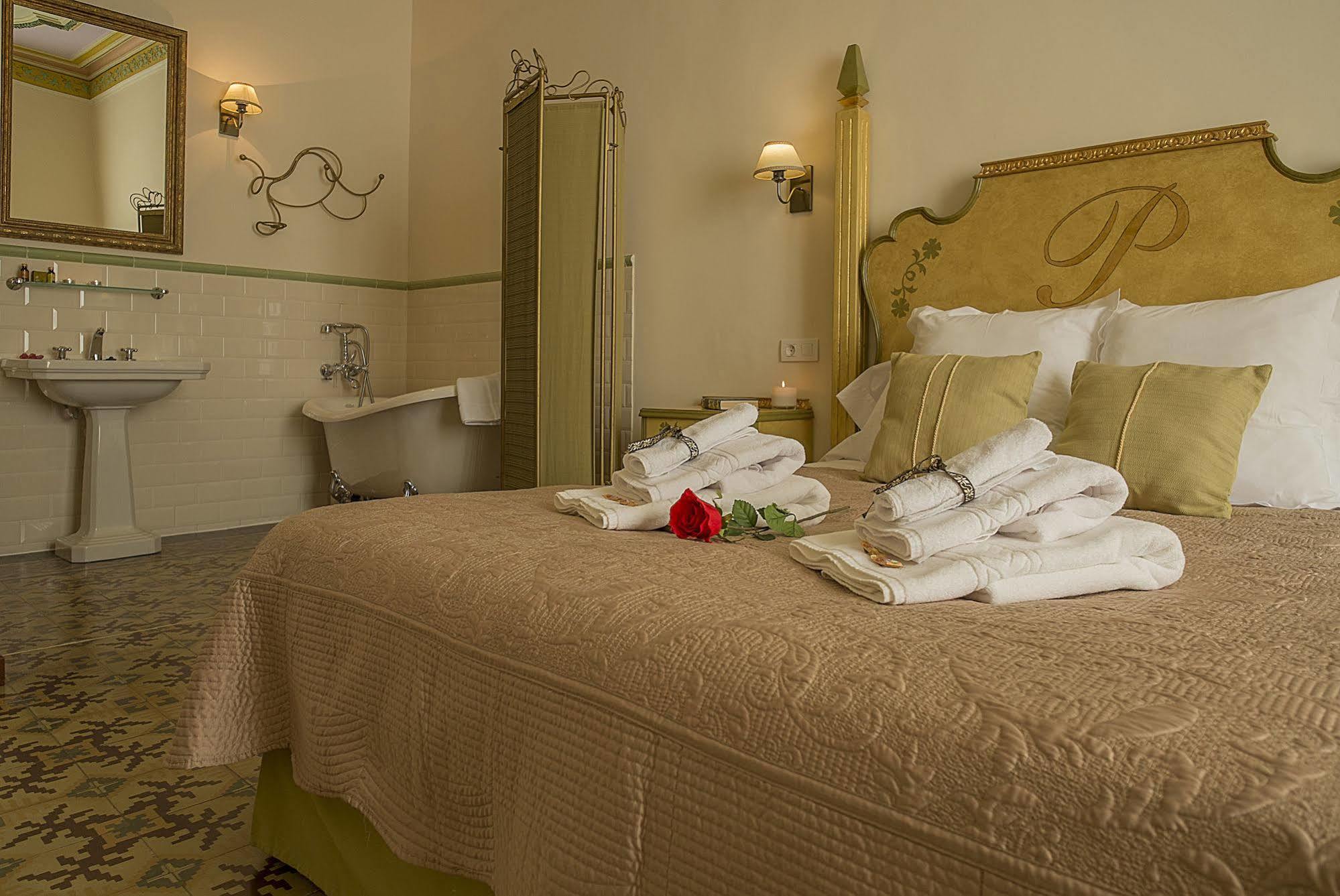 Hotel Palou 1874 Sant Pere De Ribes Kültér fotó